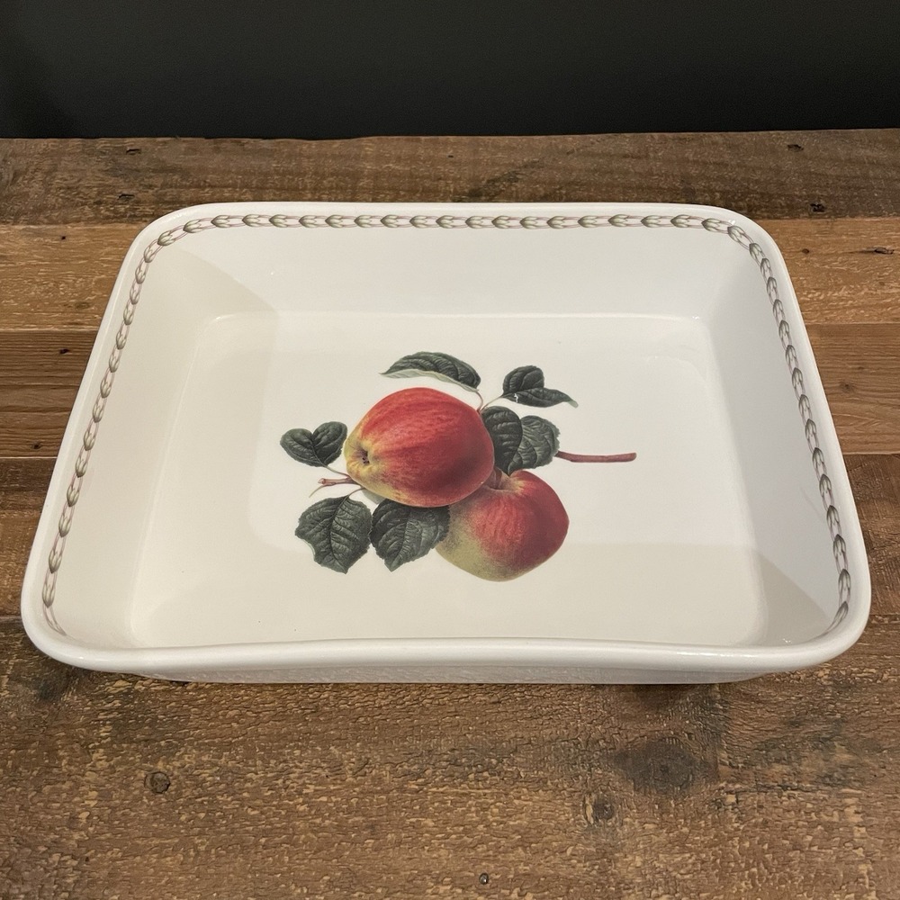 QUEEN'S HOOKERS FRUIT Apple Casserole Baker Baking Dish Rectangle 9" x 12"